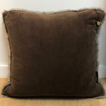 Afbeelding in Gallery-weergave laden, Dome Deco Kussen Jin bruin
