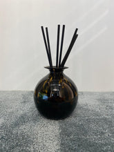 Afbeelding in Gallery-weergave laden, Menza Geurstokjes Tigre Obscura Small
