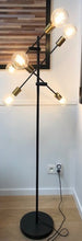 Afbeelding in Gallery-weergave laden, Dome Deco Vloerlamp zwart en goud
