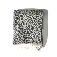 Afbeelding in Gallery-weergave laden, Menza Plaid Felipe Leopard

